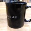 Mug Artefact "On n'achète pas le skill"