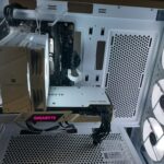 Affaire de Lihlyn PC gamer reconditionné blanc (4)