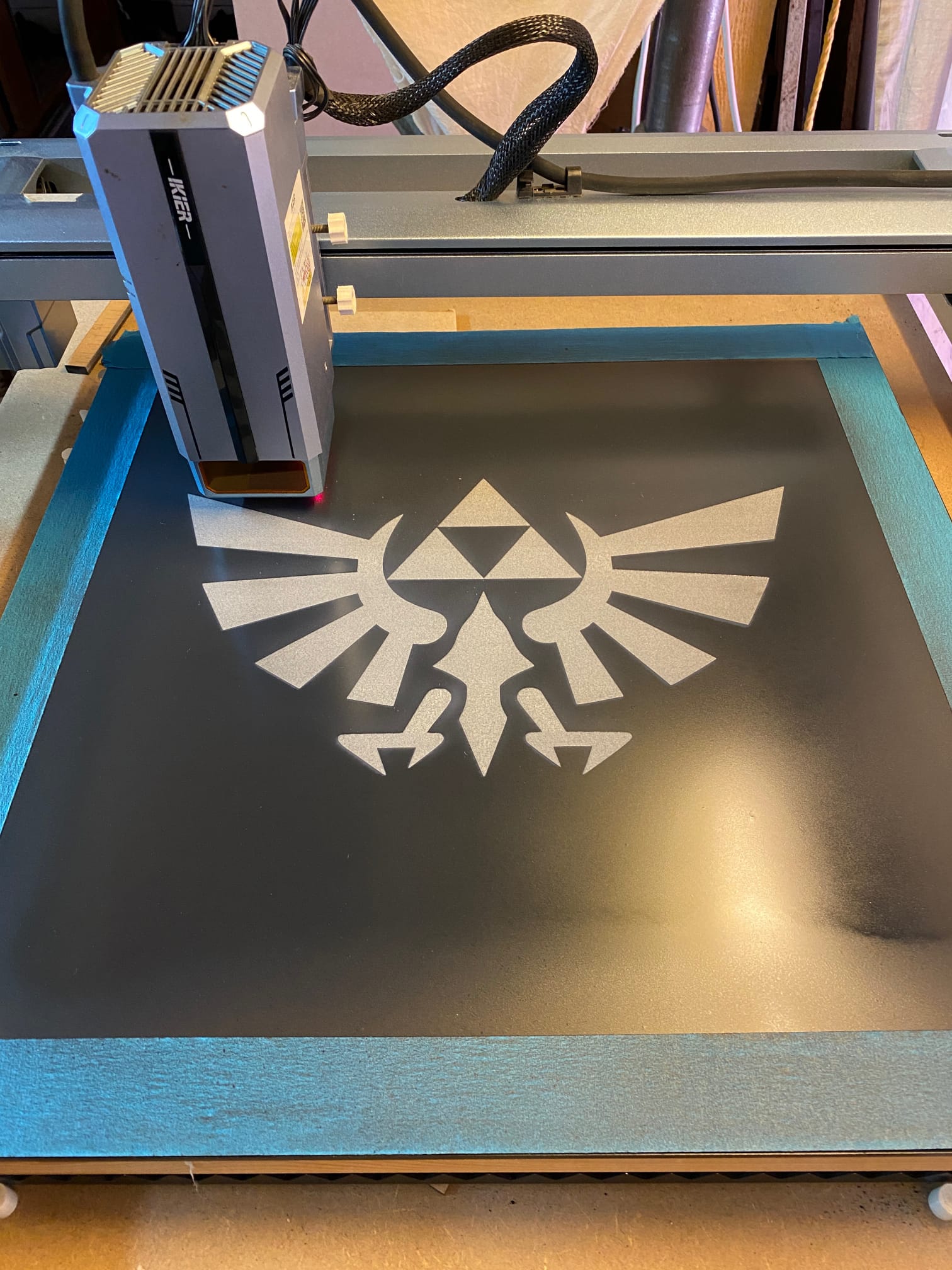 Triforce gravure sur verre trempé